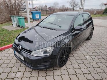 Volkswagen Golf 7 , 7.500 €, 2012. Hečbek, Benzin | 1197 cm3, 247.000 km, 63kW (86 KS), Manuelni 5 brzina, 4/5 vrata, 5 sedišta, Bač