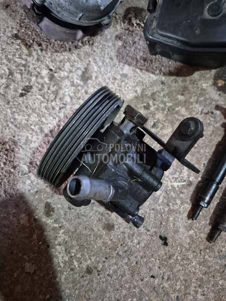 Servo pumpa 1.6hdi za Peugeot 407 od 2005. do 2008. god.