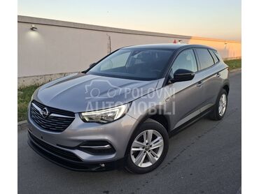Opel Grandland X 1.5d automa.t, 11.750 €, 2019. Džip/SUV, Dizel | 1499 cm3, 199.000 km, 96kW (131 KS), Automatski / poluautomatski, 4/5 vrata, 5 sedišta, Pančevo