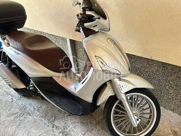 Piaggio beverly 300 (može zamena), 3.500 €, Polovno, Čačak