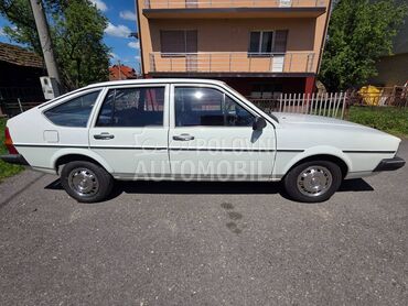 Volkswagen Passat B1 LD, 6.550 €, 1981. Limuzina, Dizel | 1570 cm3, 196.213 km, 40kW (54 KS), Manuelni 4 brzine, 4/5 vrata, 5 sedišta, Beograd