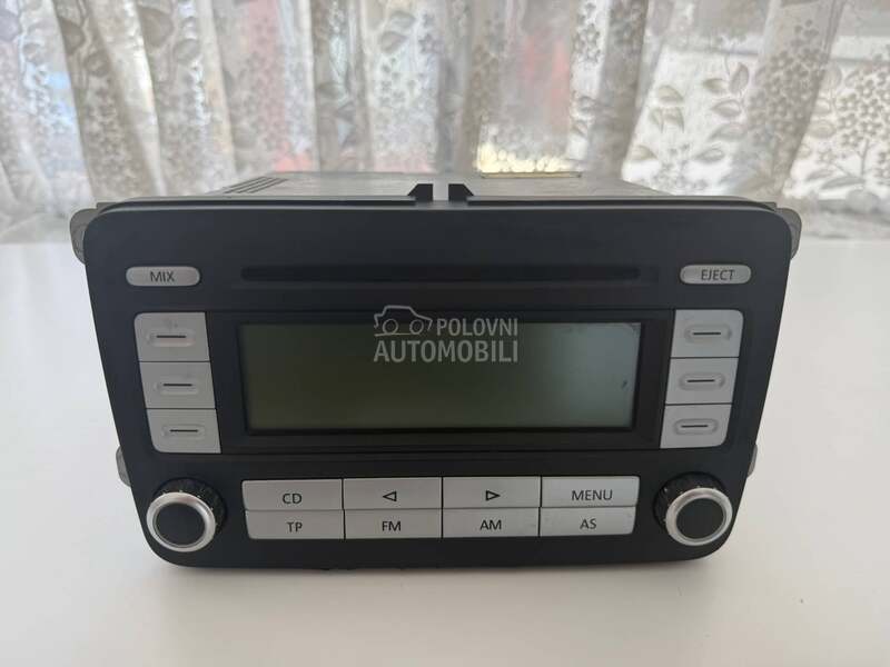 Fabricki Radio za Volkswagen Golf 5