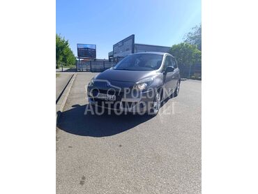 Renault Scenic X-Mod (može zamena), 4.500 €, 2010. Hečbek, Dizel | 1900 cm3, 243.800 km, 96kW (131 KS), Manuelni 6 brzina, 4/5 vrata, 5 sedišta, Ruma
