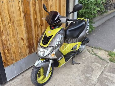 Kymco Super 9, 600 €, 2008. , 49 cm3, 18.000 km, 3kW (4 KS), Scooter, Kovin