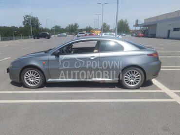 Alfa Romeo GT 1.9 jtd (može zamena), 2.500 €, 2006. Kupe, Dizel | 1910 cm3, 309.126 km, 110kW (150 KS), Manuelni 6 brzina, 2/3 vrata, 5 sedišta, Lazarevac