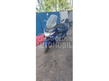 Suzuki burgman, 1.800 €, 2000. , 250 cm3, 59.000 km, 12kW (16 KS), Scooter, Obrenovac