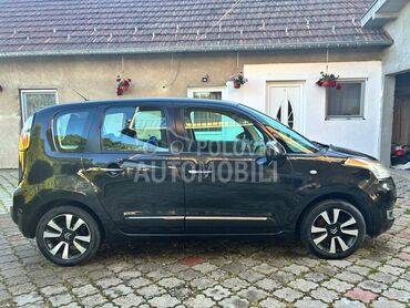 Citroen C3 Picasso 1.6 (može zamena), 1.700 €, 2009. Monovolumen (MiniVan), Benzin | 1598 cm3, 200.000 km, 88kW (120 KS), Manuelni 5 brzina, 4/5 vrata, 5 sedišta, Jagodina