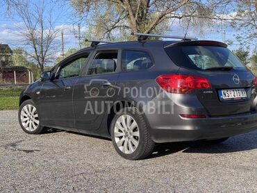 Opel Astra J  (može zamena), 4.350 €, 2011. Karavan, Dizel | 1686 cm3, 259.635 km, 81kW (110 KS), Manuelni 6 brzina, 4/5 vrata, 5 sedišta, Sremski Karlovci