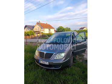 Lancia Phedra 2.0Mjet, 3.400 €, 2008. Monovolumen (MiniVan), Dizel | 2000 cm3, 370.000 km, 100kW (136 KS), Manuelni 6 brzina, 4/5 vrata, 7 sedišta, Majur