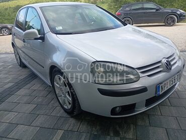 Volkswagen Golf 5, 3.200 €, 2003. Limuzina, Benzin | 1598 cm3, 241.500 km, 85kW (116 KS), Manuelni 6 brzina, 4/5 vrata, 5 sedišta, Tutin