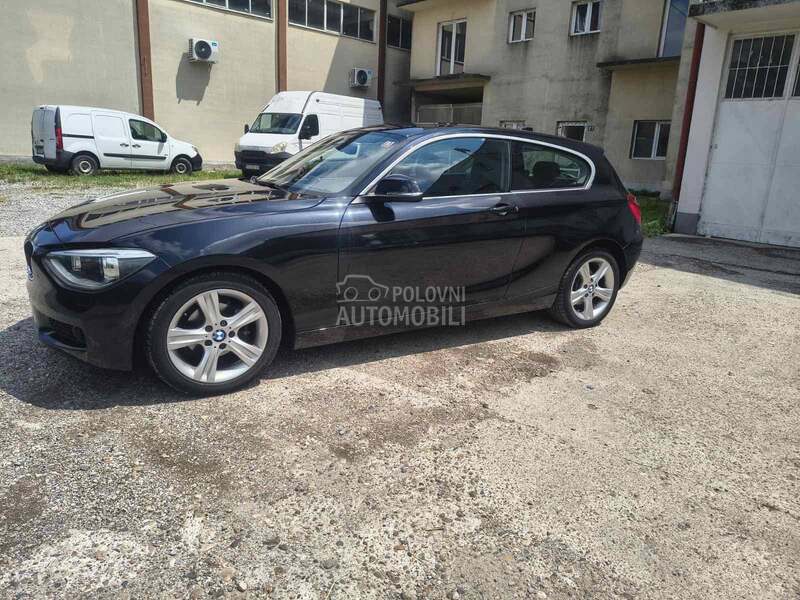 BMW 114 2013 photo 4