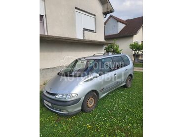 Renault Espace 2.0, 1.200 €, 2002. Monovolumen (MiniVan), Benzin | 1998 cm3, 315.530 km, 103kW (140 KS), Manuelni 5 brzina, 4/5 vrata, 5 sedišta, Majur