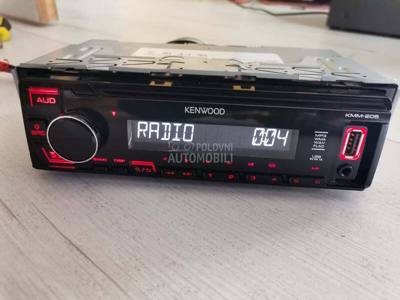 Radio za auto Kenwood  