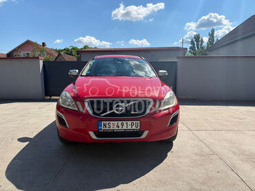 Volvo XC60 , 11.000 €, 2011. Džip/SUV, Dizel | 1984 cm3, 333.400 km, 120kW (163 KS), Manuelni 6 brzina, 4/5 vrata, 5 sedišta, Novi Sad