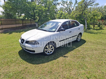 Seat Cordoba  (može zamena), 1.200 €, 2003. Limuzina, Benzin | 1390 cm3, 270.234 km, 55kW (75 KS), Manuelni 5 brzina, 4/5 vrata, 5 sedišta, Obrenovac