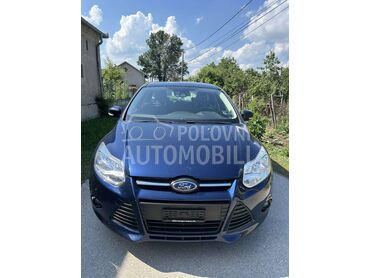 Ford Focus ecoboost (može zamena), 5.200 €, 2012. Hečbek, Benzin | 999 cm3, 19.400 km, 92kW (125 KS), Manuelni 6 brzina, 4/5 vrata, 5 sedišta, Jagodina