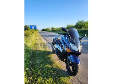 Yamaha T Max (može zamena), 3.000 €, 2003. , 499 cm3, 43.000 km, 35kW (48 KS), Scooter, Despotovac