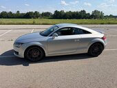 Audi TT  (može zamena)