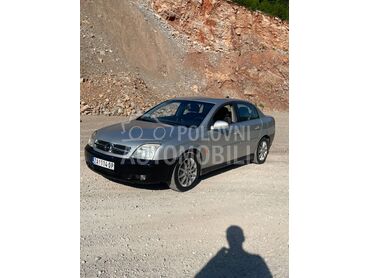 Opel Vectra C , 1.700 €, 2003. Limuzina, Dizel | 2171 cm3, 342.680 km, 92kW (125 KS), Manuelni 5 brzina, 4/5 vrata, 5 sedišta, Boljevac