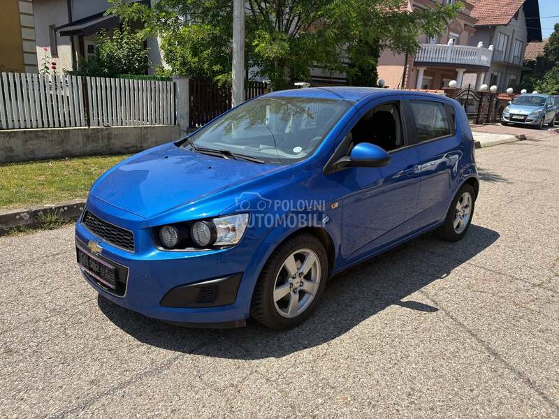 Chevrolet Aveo 1,3 dizel 2013. god. -  kompletan auto u delovima