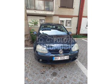 Volkswagen Golf 5 , 3.450 €, 2004. Hečbek, Dizel | 1896 cm3, 299.980 km, 77kW (105 KS), Manuelni 5 brzina, 2/3 vrata, 5 sedišta, Beograd