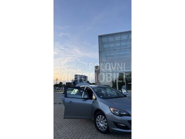 Opel Astra J 1.6cdti sportecoflex, 4.800 €, 2014. Karavan, Dizel | 1598 cm3, 207.050 km, 81kW (110 KS), Manuelni 6 brzina, 4/5 vrata, 5 sedišta, Kragujevac