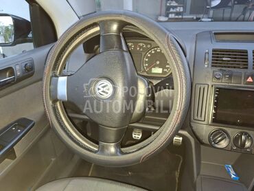 Volkswagen Polo , 2.700 €, 2007. Hečbek, Benzin | 1390 cm3, 195.000 km, 59kW (80 KS), Manuelni 5 brzina, 2/3 vrata, 5 sedišta, Kraljevo