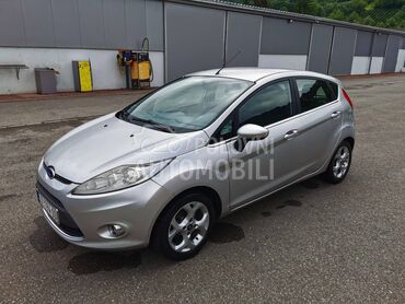 Ford Fiesta , 3.950 €, 2009. Hečbek, Dizel | 1399 cm3, 296.000 km, 50kW (68 KS), Manuelni 5 brzina, 4/5 vrata, 5 sedišta, Krupanj