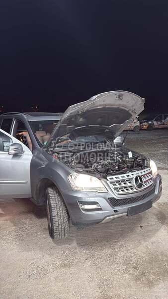 Mercedes Benz ML 350 ml 350 2010. god. -  kompletan auto u delovima