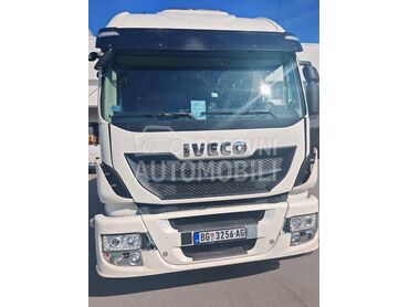 Iveco 330, 10.000 €, 2014. , 751.000 km, Tegljač, Benzin + Metan (CNG), 7800 cm3, Manuelni menjač, Beograd