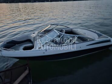 Maxum 1900s, 8.490 €, 1998. , Gliser, Plastika, Dužina: 5 m, Širina: 2 m, Visina: 180 m, Beograd