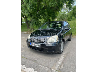 Toyota Yaris , 2.450 €, 2004. Hečbek, Dizel | 1364 cm3, 225.000 km, 55kW (75 KS), Manuelni 5 brzina, 4/5 vrata, 5 sedišta, Beograd
