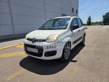 Fiat Panda , 4.500 €, 2012. Hečbek, Benzin + Metan (CNG) | 875 cm3, 202.479 km, 62kW (84 KS), Manuelni 5 brzina, 4/5 vrata, 5 sedišta, Subotica
