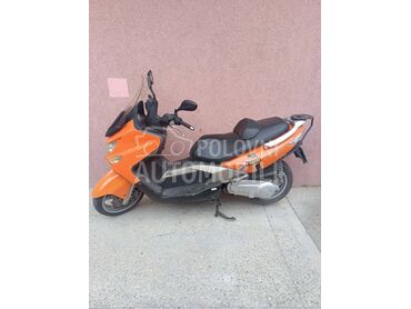 Kymco xciting 250, 1.150 €, 2007. , 250 cm3, 40.000 km, 14kW (19 KS), Scooter, Požarevac