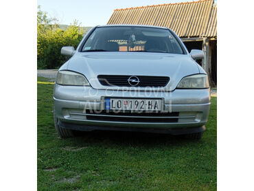 Opel Astra G , 1.150 €, 2000. Limuzina, Dizel | 1686 cm3, 280.000 km, 55kW (75 KS), Manuelni 5 brzina, 2/3 vrata, 3 sedišta, Trbosilje