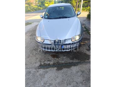 Alfa Romeo 147 1.9 jtd (može zamena), 1.500 €, 2003. Hečbek, Dizel | 1910 cm3, 145.000 km, 74kW (101 KS), Manuelni 5 brzina, 4/5 vrata, 5 sedišta, Beograd
