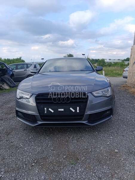 DESNI RETROVIZOR ZA KUPEA za Audi A5 od 2012. do 2015. god.