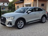 Audi Q3 SB  hybrid MATRIX