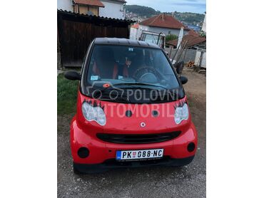 Smart ForTwo , 2.300 €, 2006. Kupe, Benzin | 699 cm3, 97.000 km, 45kW (61 KS), Automatski / poluautomatski, 2/3 vrata, 2 sedišta, Kuršumlija