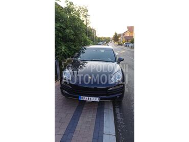 Porsche Cayenne , 16.500 €, 2012. Džip/SUV, Benzin | 4806 cm3, 219.000 km, 294kW (400 KS), Automatski / poluautomatski, 4/5 vrata, 5 sedišta, Trstenik