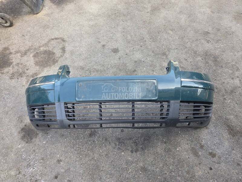 Prednji Branik za Volkswagen Passat B5.5 od 2001. do 2005. god.