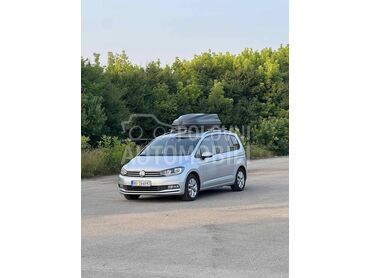 Volkswagen Touran 1.6 TDI, 14.500 €, 2017. Monovolumen (MiniVan), Dizel | 1598 cm3, 208.000 km, 85kW (116 KS), Automatski / poluautomatski, 4/5 vrata, 7 sedišta, Beograd
