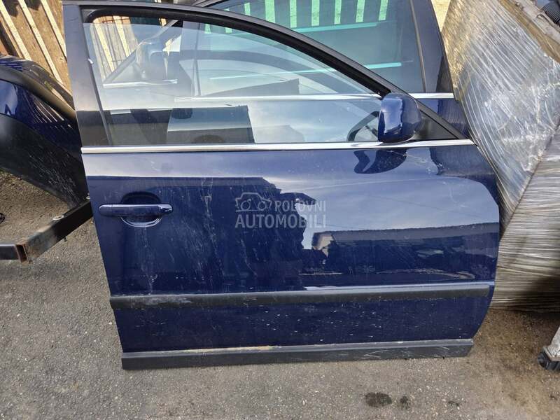 Prednja Desna Vrata za Volkswagen Passat B5.5 od 2001. do 2005. god.