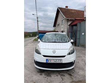 Renault Grand Scenic  (može zamena), 4.700 €, 2012. Karavan, Dizel | 1496 cm3, 310.000 km, 85kW (116 KS), Automatski / poluautomatski, 4/5 vrata, 5 sedišta, Kraljevo