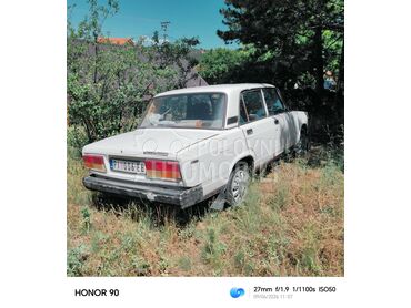 Lada 2107 , Po dogovoru, 1990. Limuzina, Benzin | 1600 cm3, 70.000 km, 55kW (75 KS), Manuelni 4 brzine, 4/5 vrata, 5 sedišta, Pirot