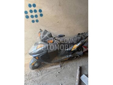 Sprint falcon, 200 €, 2010. , 80 cm3, 15.000 km, 4kW (5 KS), Scooter, Stajkovce