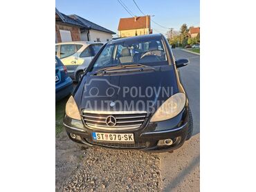 Mercedes Benz A 180 , 2.300 €, 2005. Hečbek, Dizel | 1992 cm3, 283.769 km, 80kW (109 KS), Manuelni 6 brzina, 2/3 vrata, 5 sedišta, Zemun