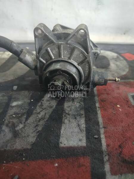 Vakum pumpa 2.0 vcdi za Chevrolet Captiva od 2006. do 2011. god.