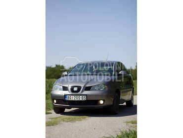 Seat Ibiza , 1.000 €, 2002. Hečbek, Benzin | 1390 cm3, 211.255 km, 55kW (75 KS), Manuelni 5 brzina, 2/3 vrata, 5 sedišta, Lazarevac