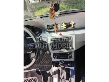 Volkswagen Passat CC TDI (može zamena), 8.500 €, 2009. Kupe, Dizel | 1968 cm3, 340.000 km, 103kW (140 KS), Manuelni 6 brzina, 4/5 vrata, 4 sedišta, Palilula